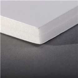 Carton plume 100x70cm - 3mm - Blanc