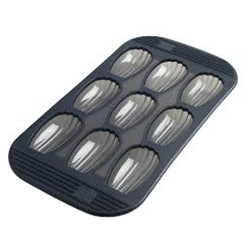 Moule - 9 madeleines   charcoal